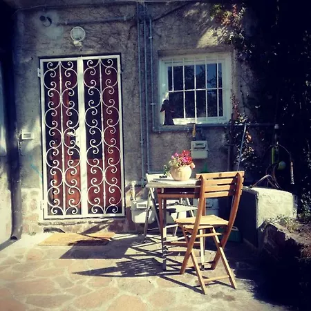 Sant'osvaldo Apartment